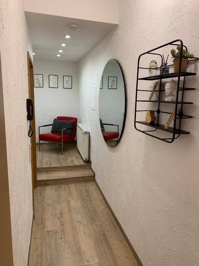 Ferienwohnung Janus Altstadt-Hameln Haus 1 Inklusive Parkplatz Mit Und Ohne Balkon 하멜른 외부 사진